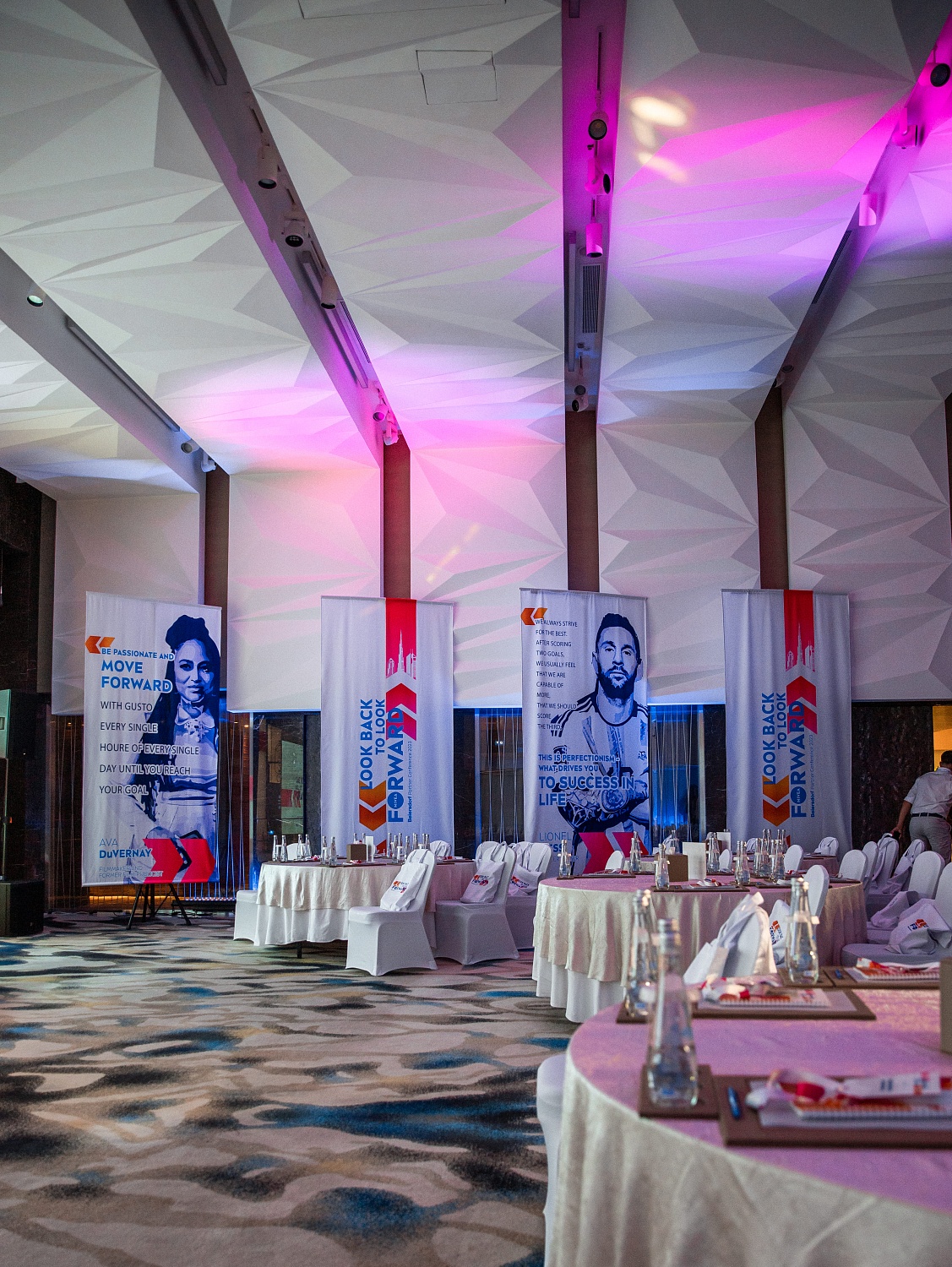 Nivea Dubai Конференция для дистрибьюторов