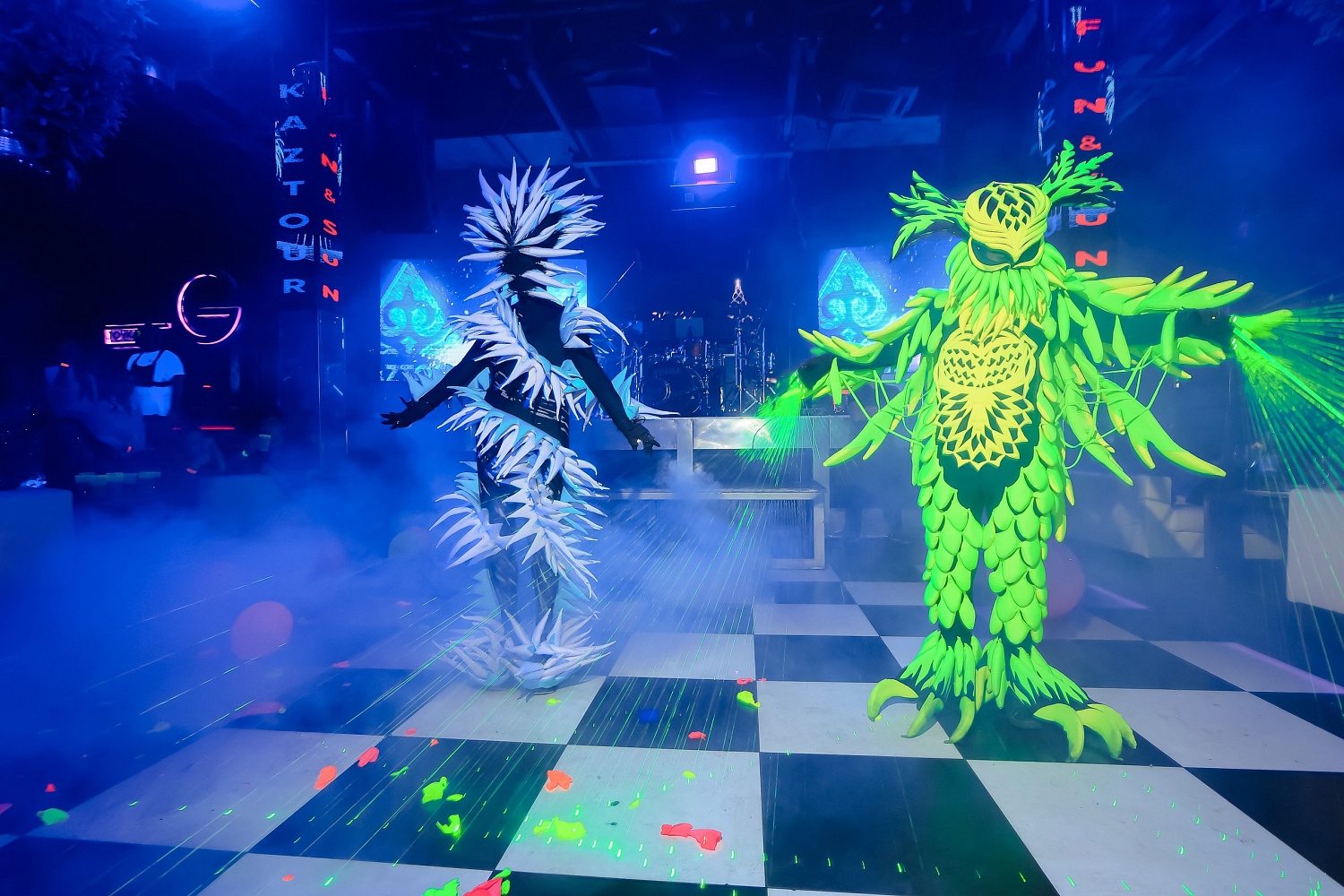 Fun & Sun Neon Party