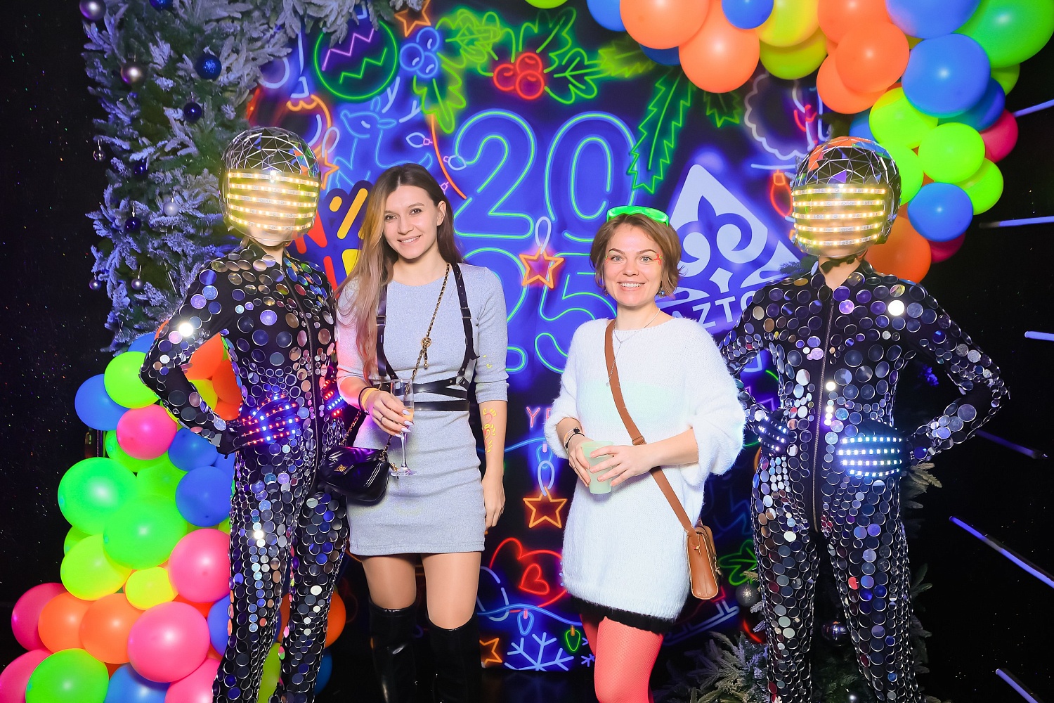 Fun & Sun Neon Party