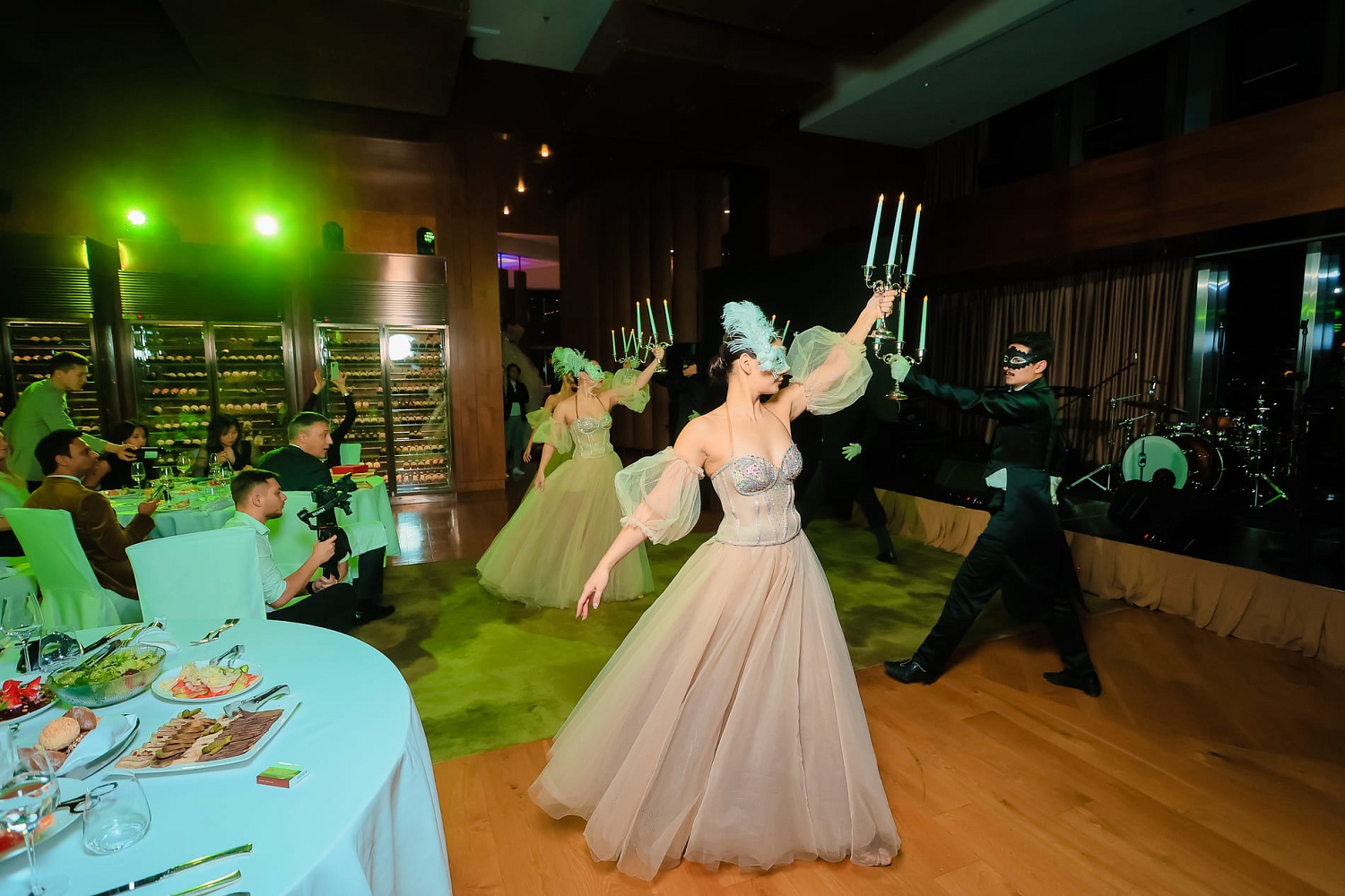 Nivea Маскарад